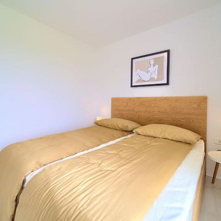 Villa Rossa Zupanje ภายนอก รูปภาพ