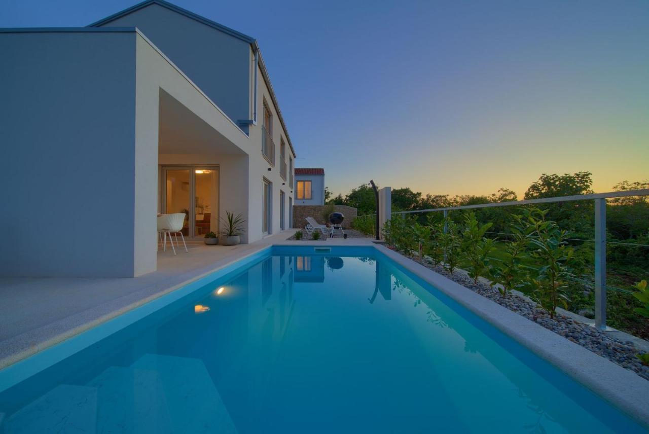 Villa Rossa Zupanje ภายนอก รูปภาพ